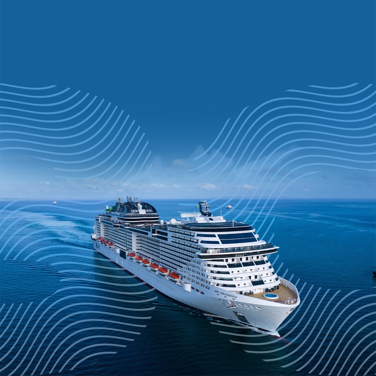 Navire de croisière à quai en Martinique